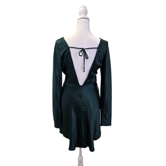 Saints + Secrets Satin Open Back Asymmetrical Hem Mini Dress Size Small - Picture 2 of 9